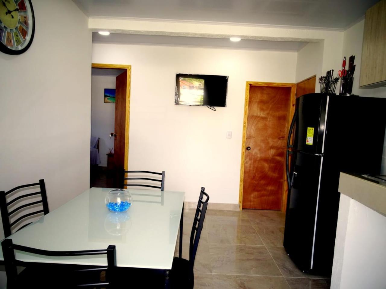 Alojamientos Laila Sai Y Zaida San Andrés Kamer foto